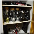 L05. Ski boots. 